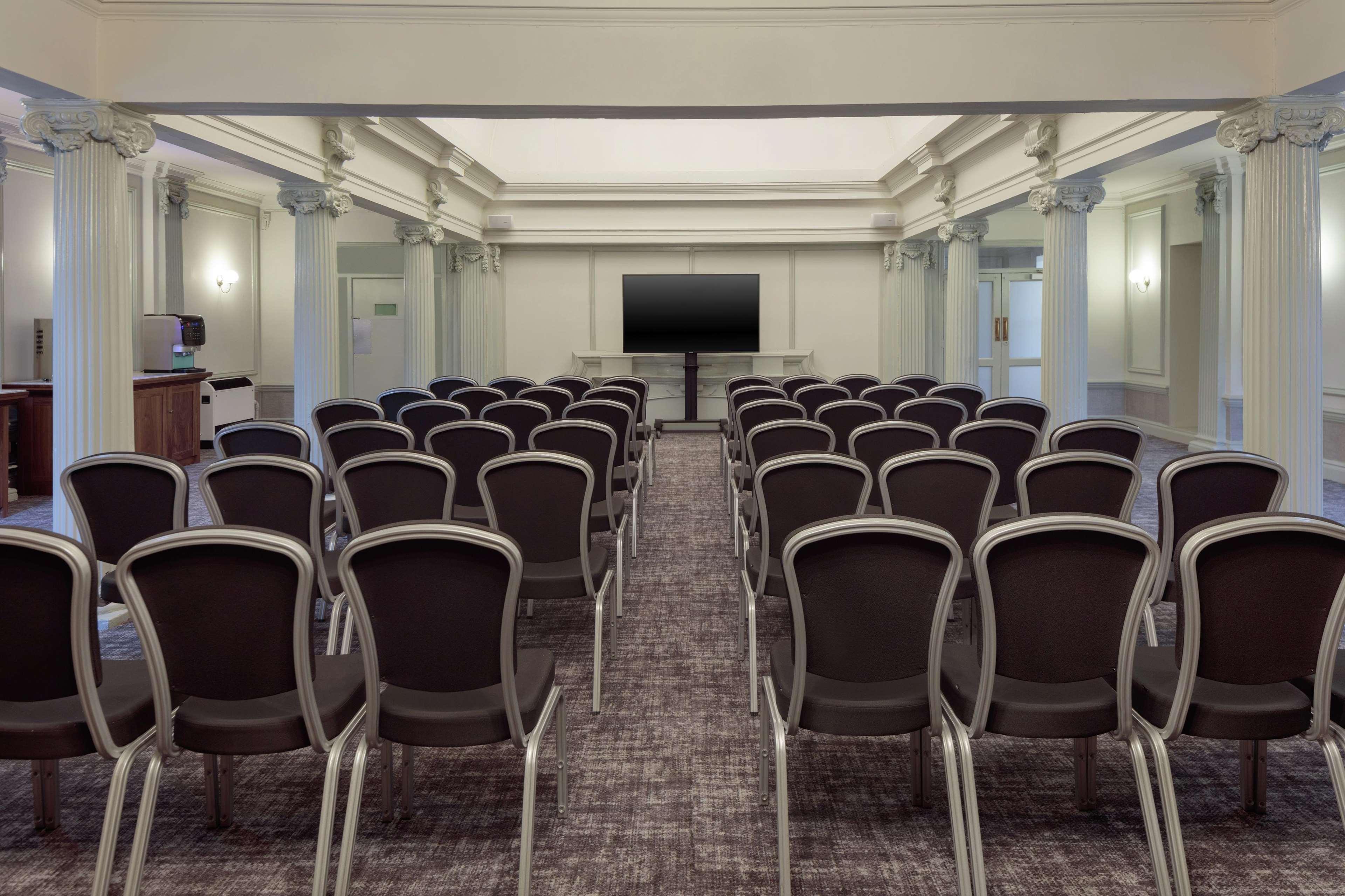 Doubletree By Hilton Harrogate Majestic Hotel & Spa Екстер'єр фото