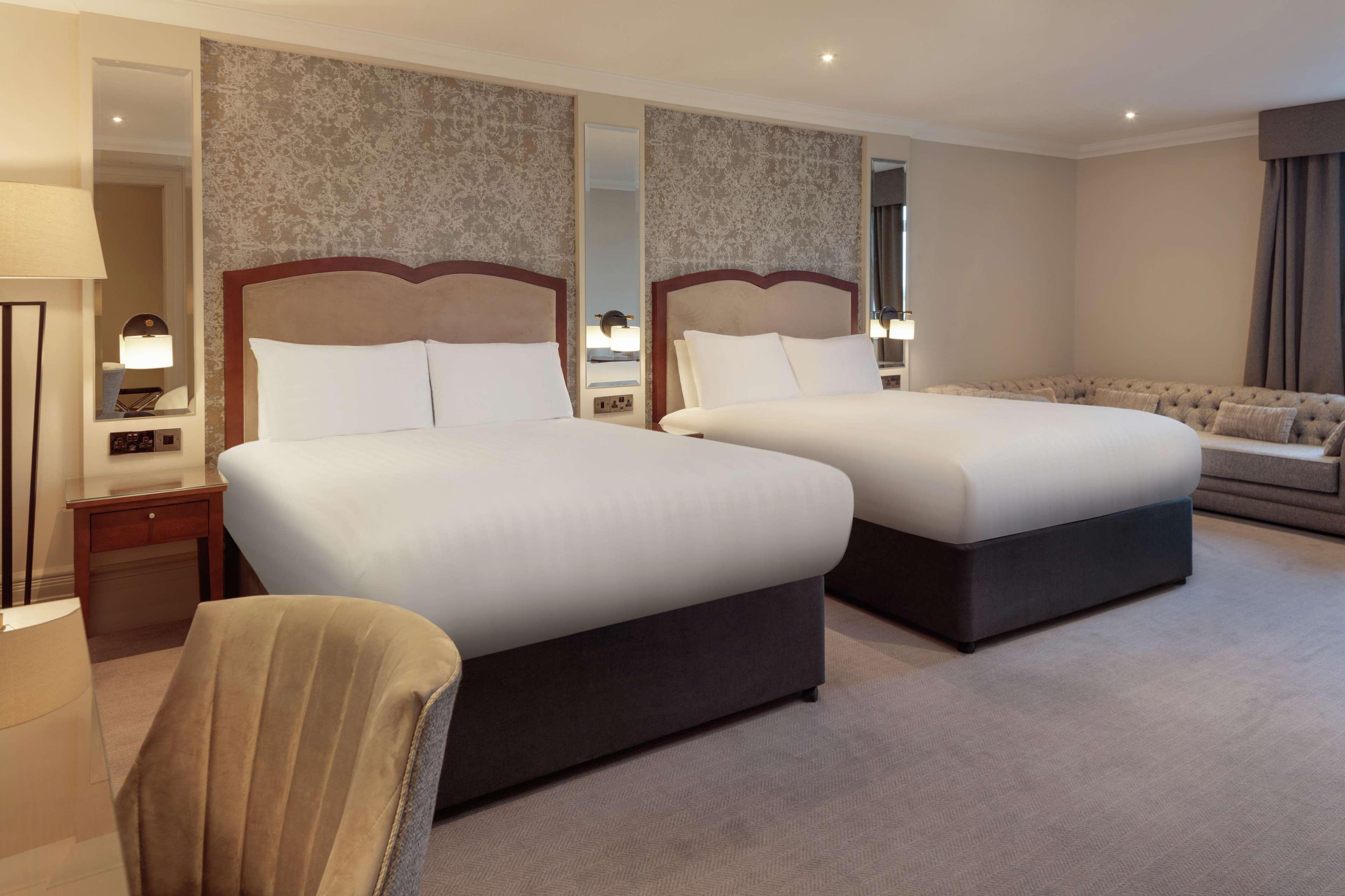 Doubletree By Hilton Harrogate Majestic Hotel & Spa Екстер'єр фото
