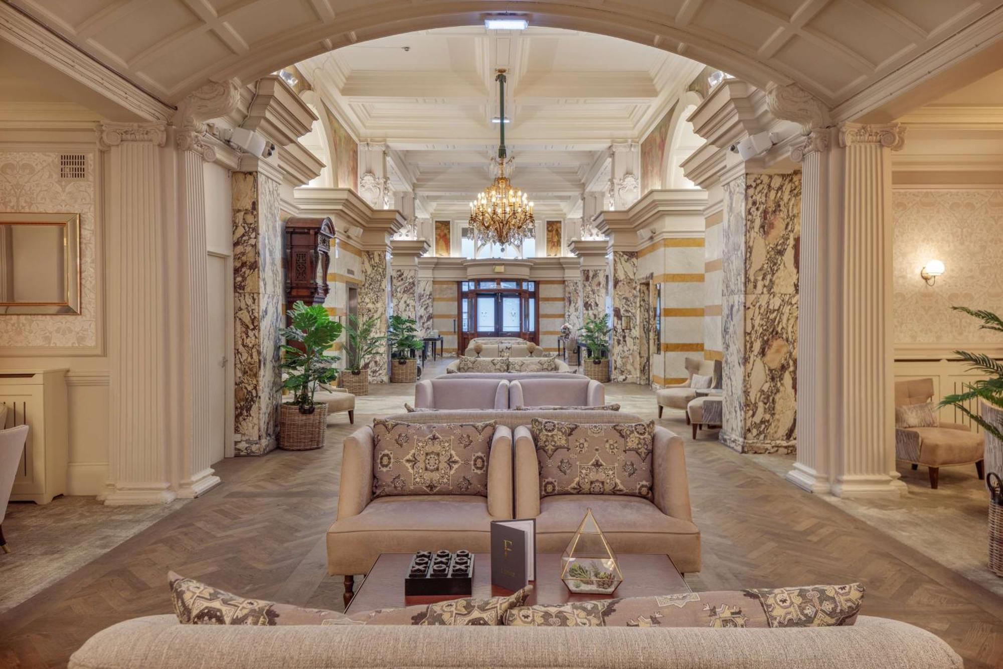 Doubletree By Hilton Harrogate Majestic Hotel & Spa Екстер'єр фото