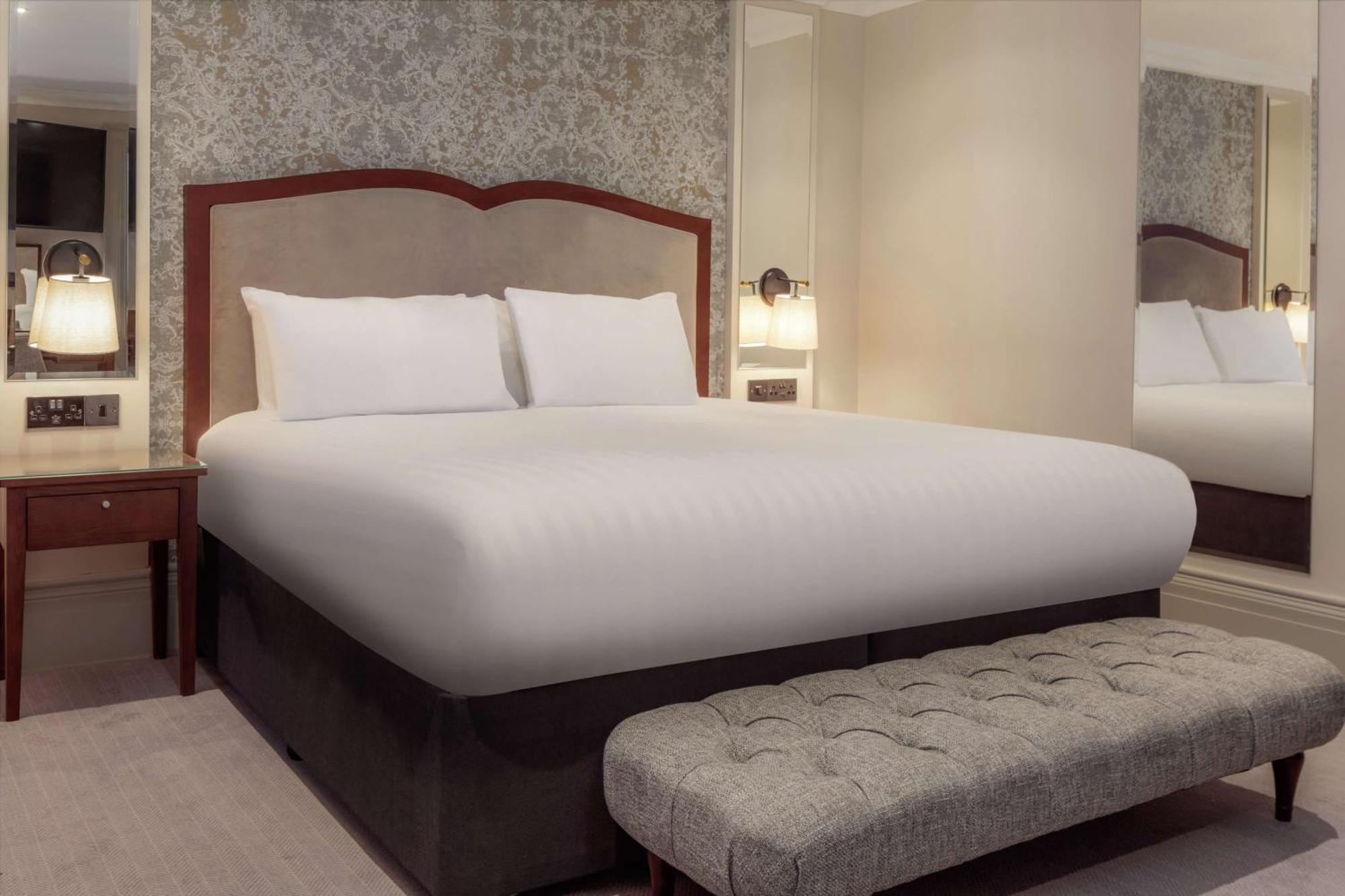 Doubletree By Hilton Harrogate Majestic Hotel & Spa Екстер'єр фото