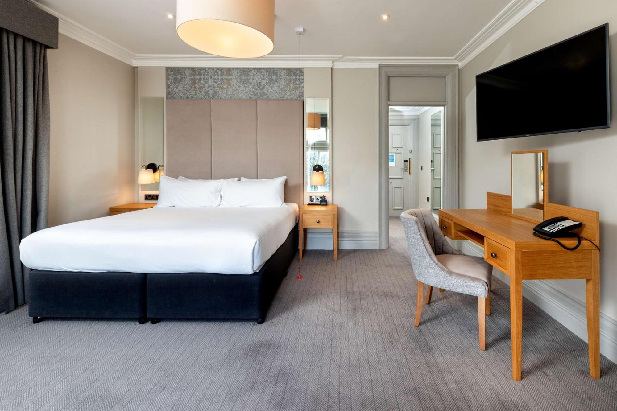 Doubletree By Hilton Harrogate Majestic Hotel & Spa Екстер'єр фото