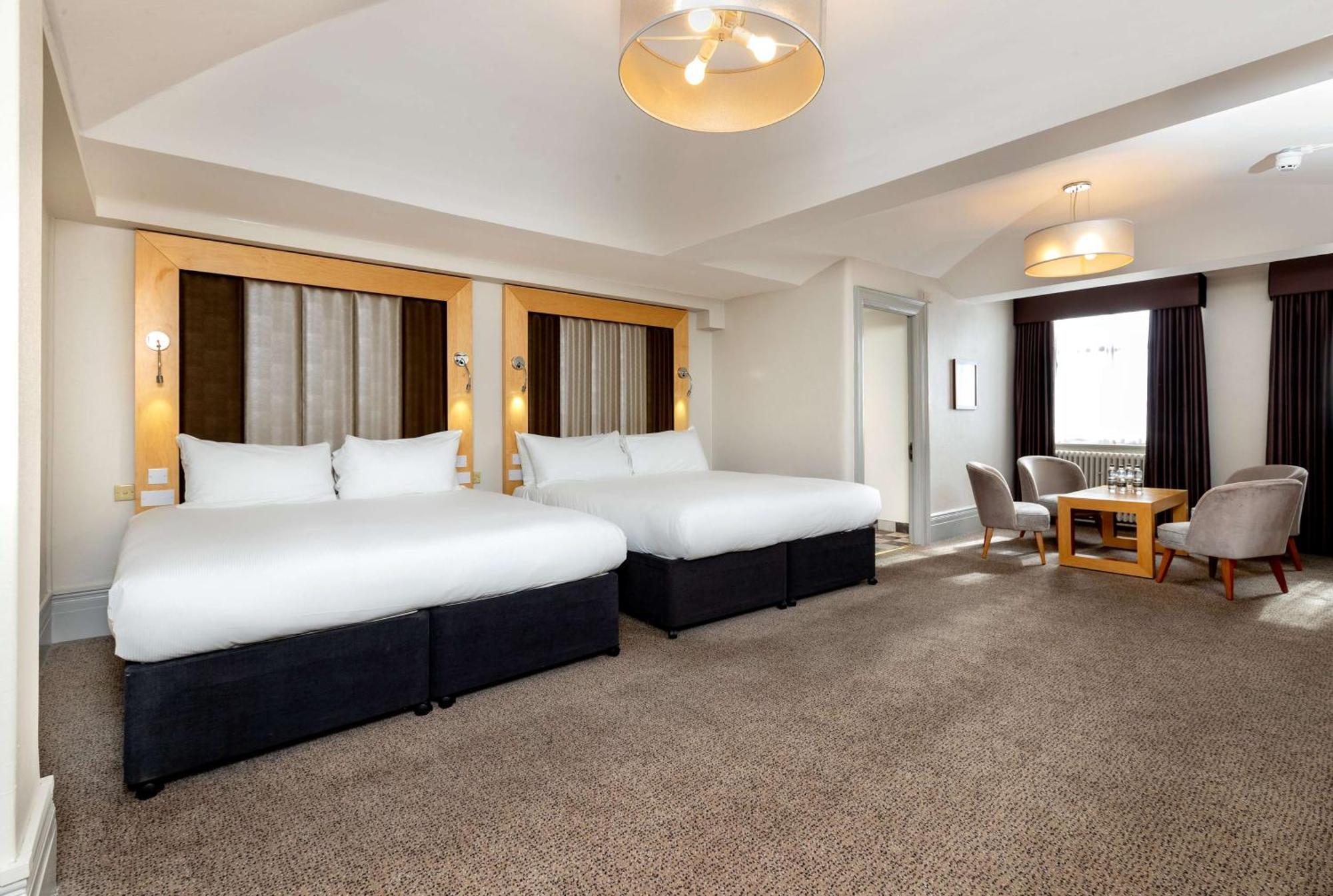 Doubletree By Hilton Harrogate Majestic Hotel & Spa Екстер'єр фото