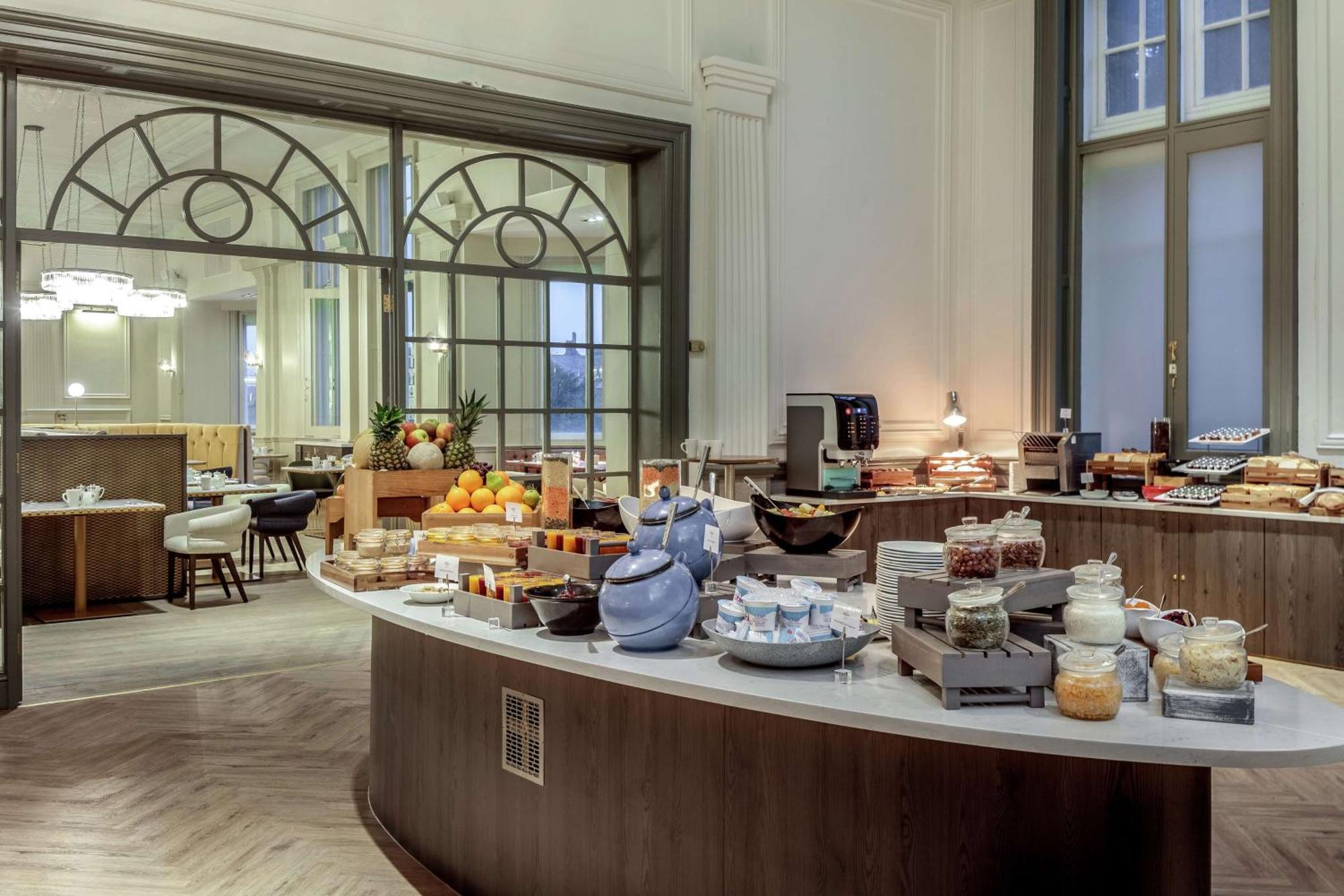 Doubletree By Hilton Harrogate Majestic Hotel & Spa Екстер'єр фото