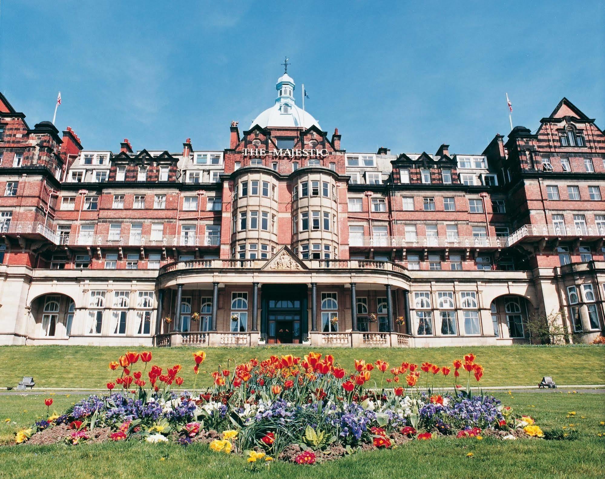 Doubletree By Hilton Harrogate Majestic Hotel & Spa Екстер'єр фото